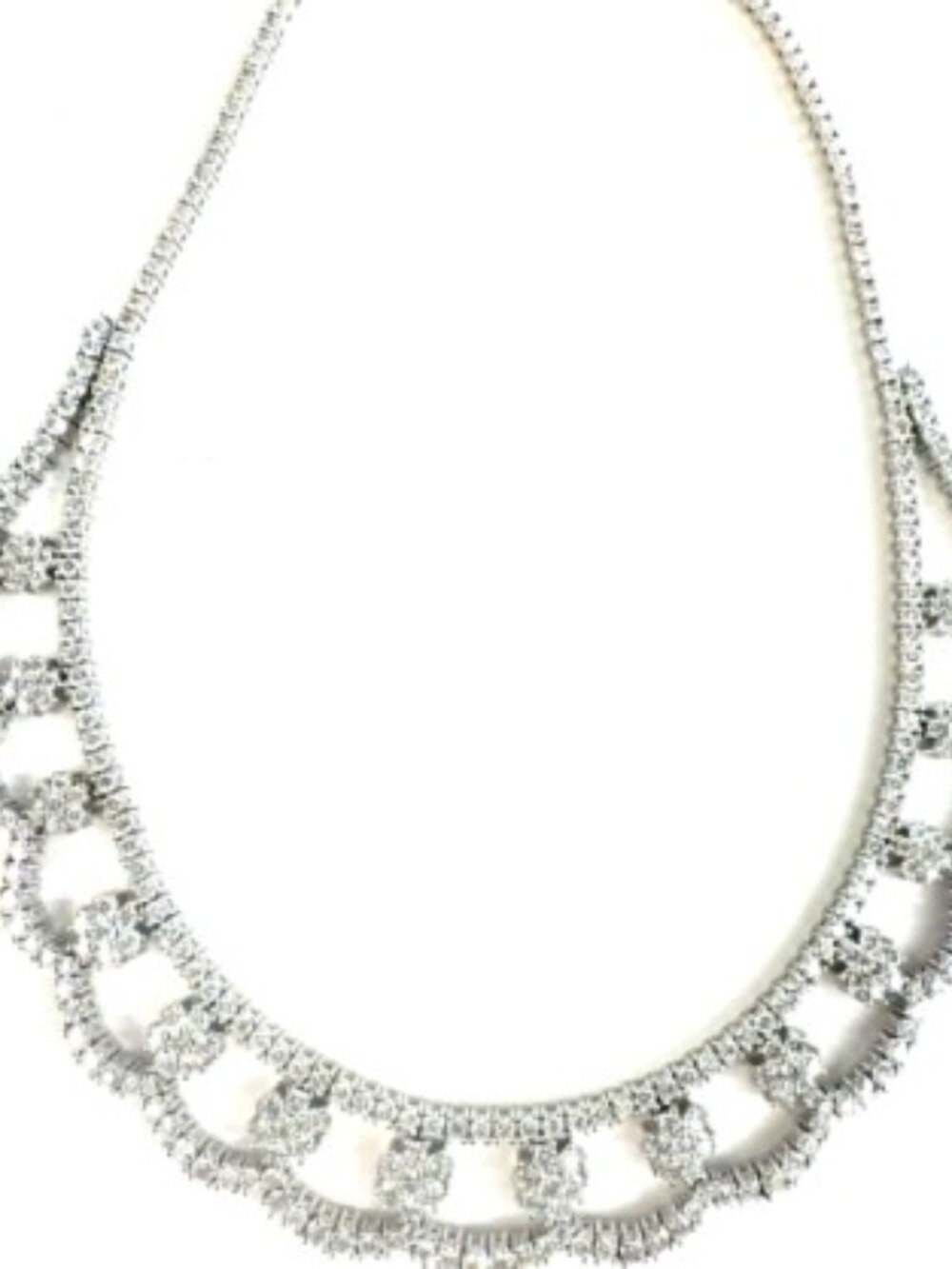 18K 17 Dimond White Gold Diamond Choker Necklace